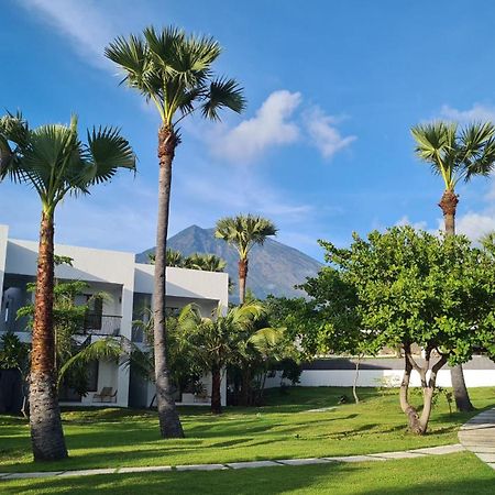 Palm Springs Bali Dive Resort Tulamben  Ngoại thất bức ảnh