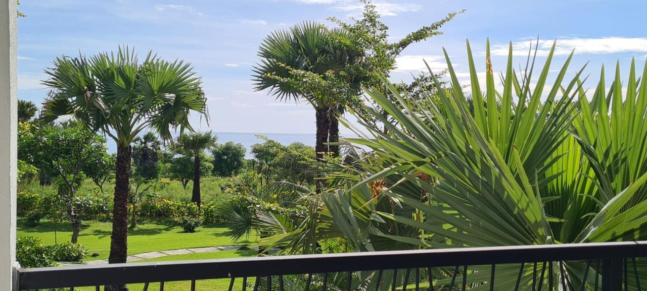 Palm Springs Bali Dive Resort Tulamben  Ngoại thất bức ảnh