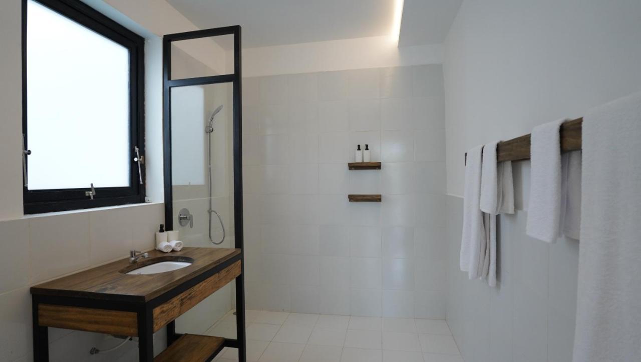 Palm Springs Bali Dive Resort Tulamben  Ngoại thất bức ảnh